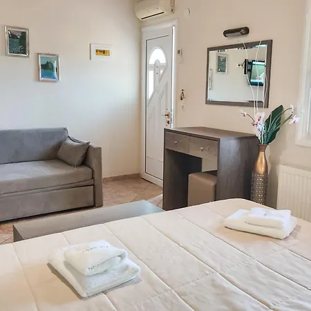 Hotel de apartamente Iatrou 3*