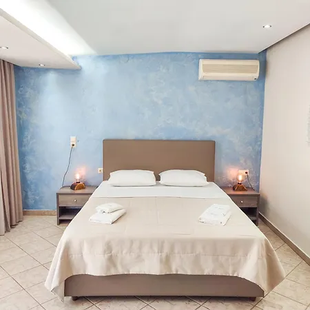 Iatrou Hotel de apartamente 3*