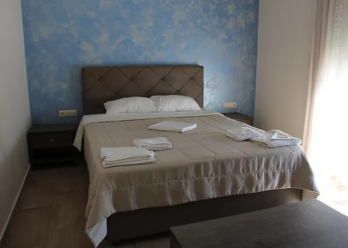 Iatrou 아파트호텔