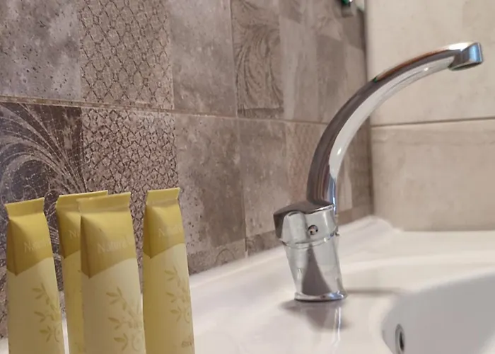 Iatrou 아파트호텔 포토스