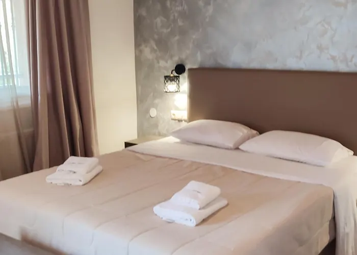 Iatrou 아파트호텔