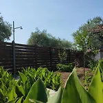 Iatrou 아파트호텔 3*