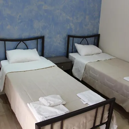 Iatrou Apartmanhotel 3*